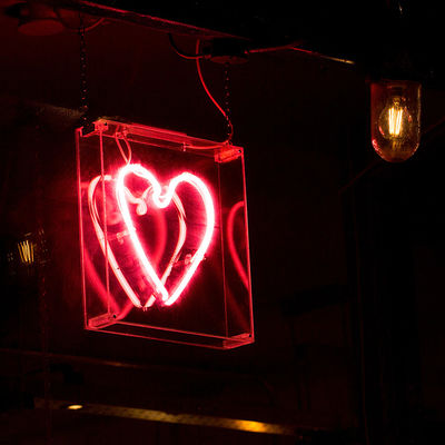 High Transparency Acrylic Personalized Neon Signs 50000 Hours Life