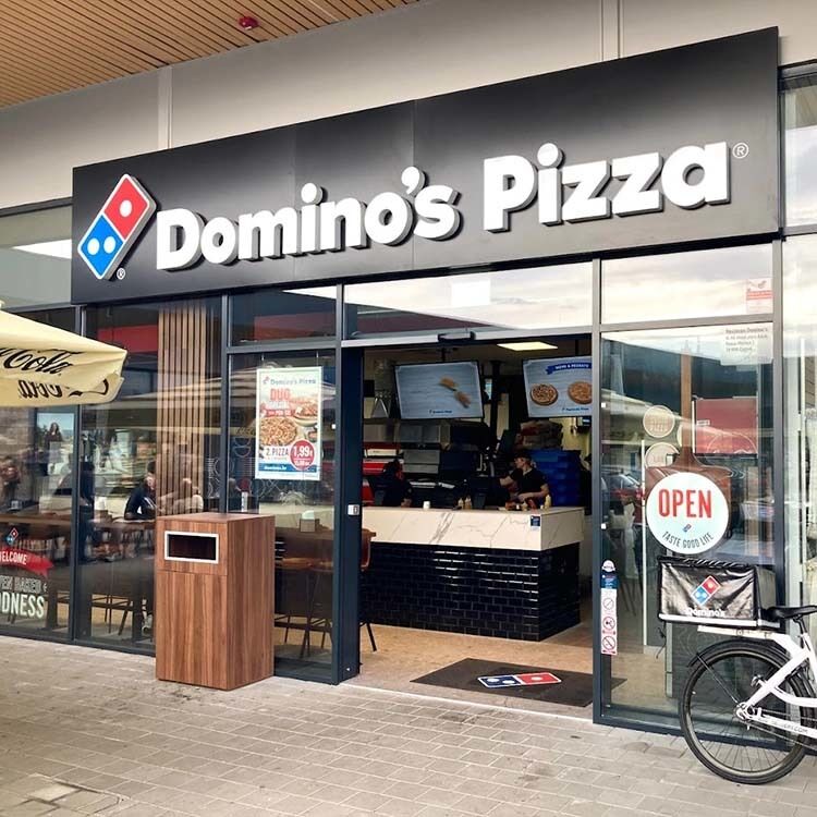 50000 Hours Lifespan LED Channel Letters with Meanwell Power Supply Offering Lighting and Long Term Business Signage Performance